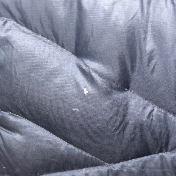 Merrell Women's Quilted Black Puffer Coat - Picture 3 of 6